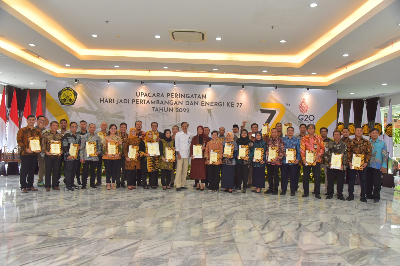 ITJEN Learning Center Raih Penghargaan Dharma Karya Energi dan Sumber Daya Mineral Muda